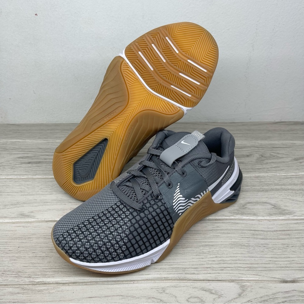 Nike Metcon 8 Crossfit Gym Training Men Shoe Grey White DO9328-002 Size 6.5
